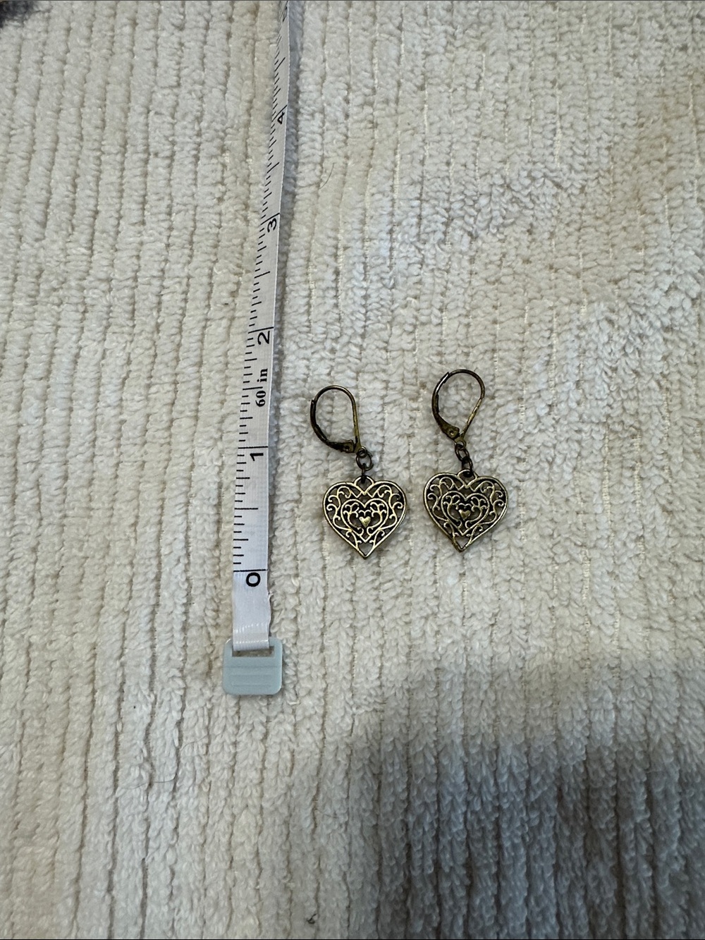 Vintage-Style Heart Filigree Drop Earrings - Gold Tone